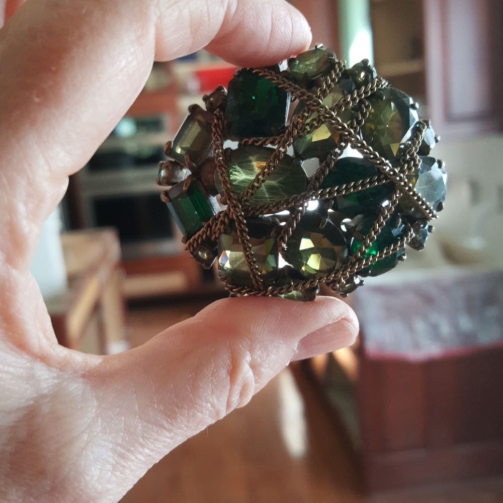 Brooch - Picture 2 of 4
